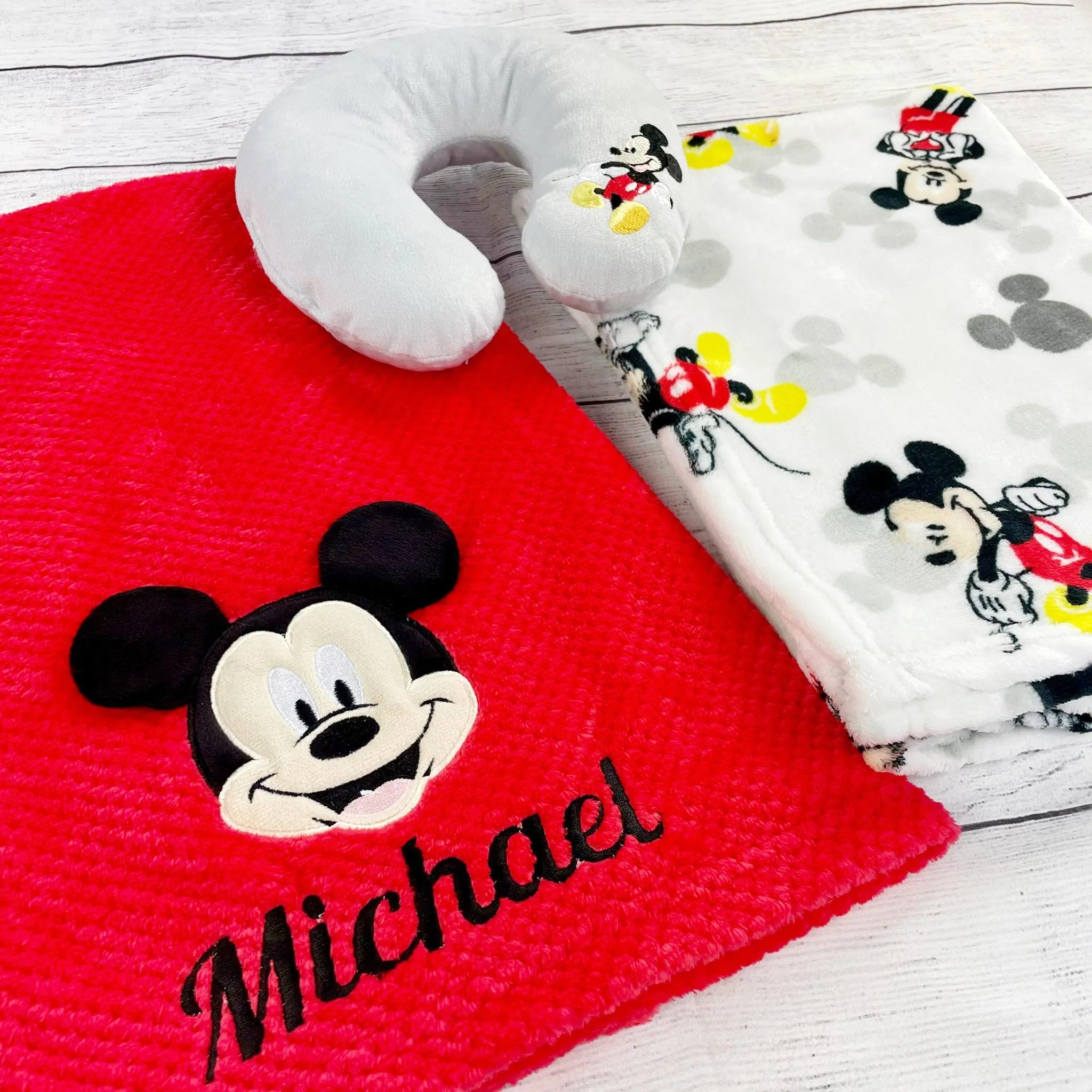 Personalized Disney Baby Blanket 3-Piece Gift Set - Mickey Mouse