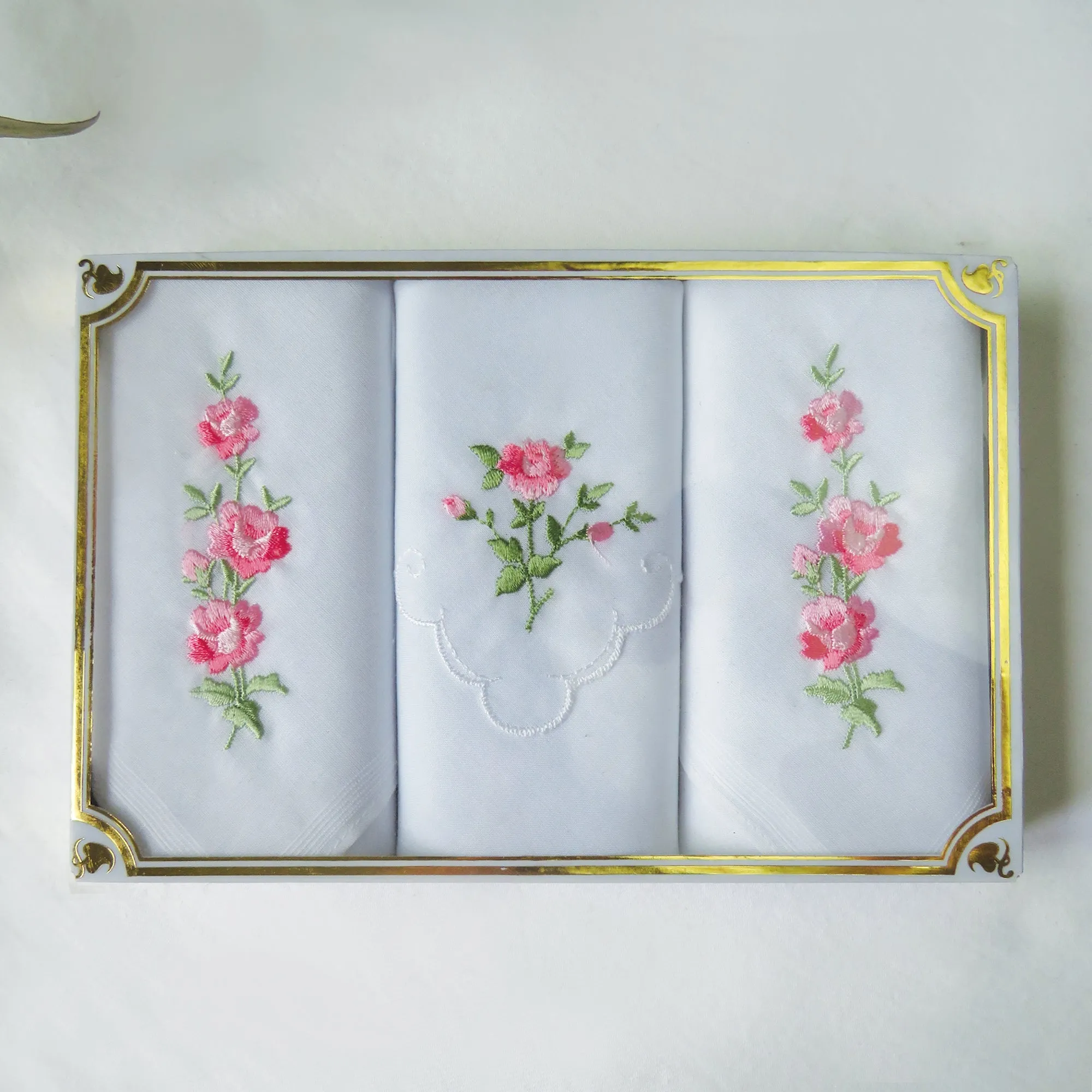 Pink Roses Ladies Cotton Handkerchief Set